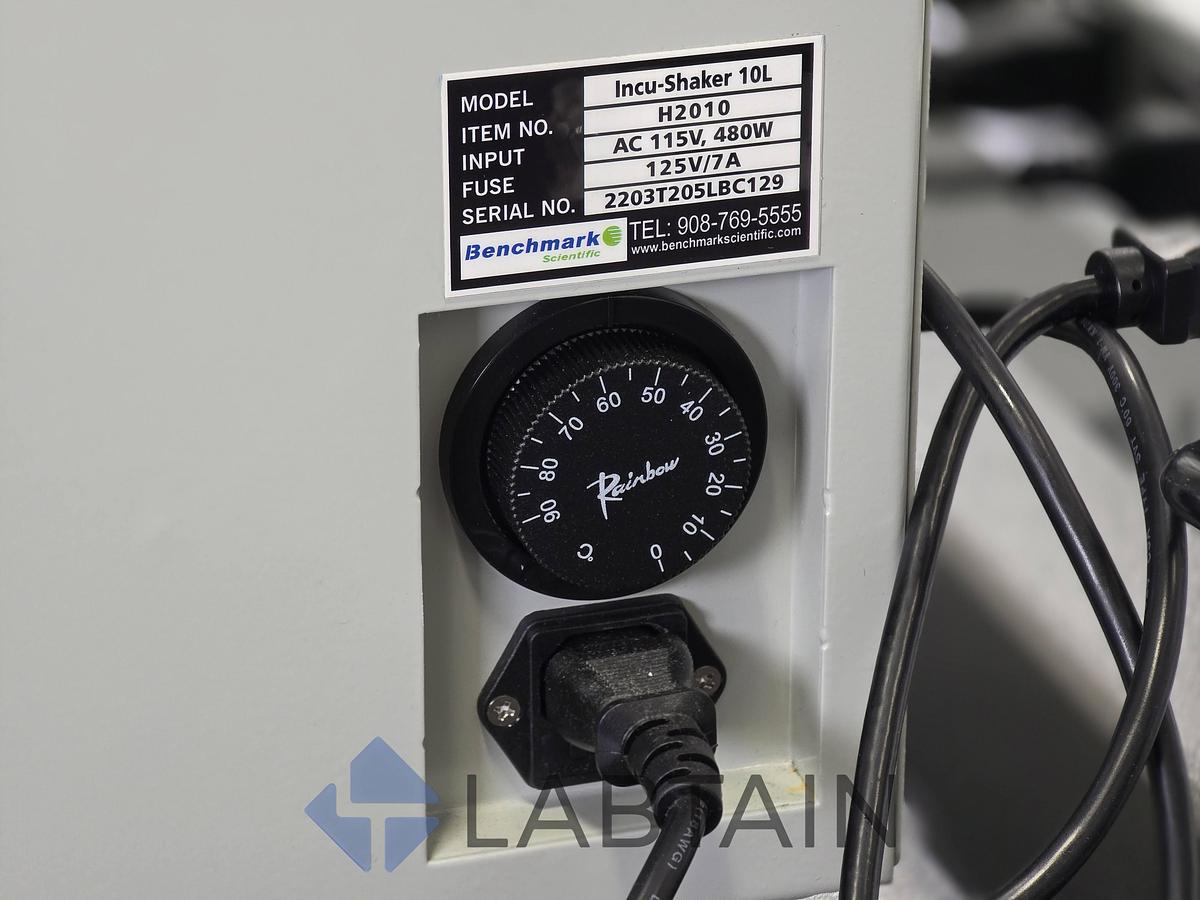 Used Benchmark Incu-Shaker 10L Incubating Orbital Shaker H2010 w/ MAGic Clamp Used