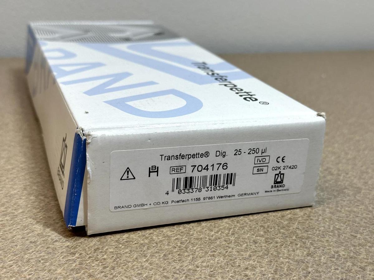 Brand Transferpette Adjustable Volume Pipette – 25–250 µL – Single Channel Manual | 704176