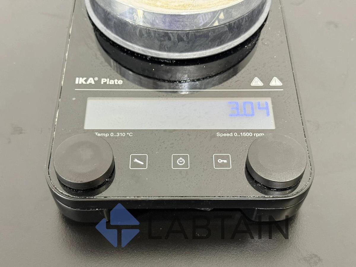 Used IKA PLATE S001 Digital Heating Magnetic Stirrer | 220033103