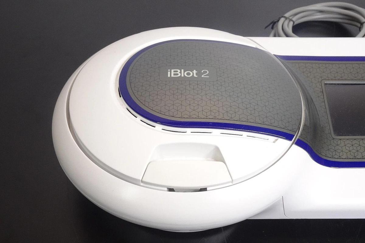 Used Thermo Invitrogen iBlot 2 Gel Transfer Device IB21001