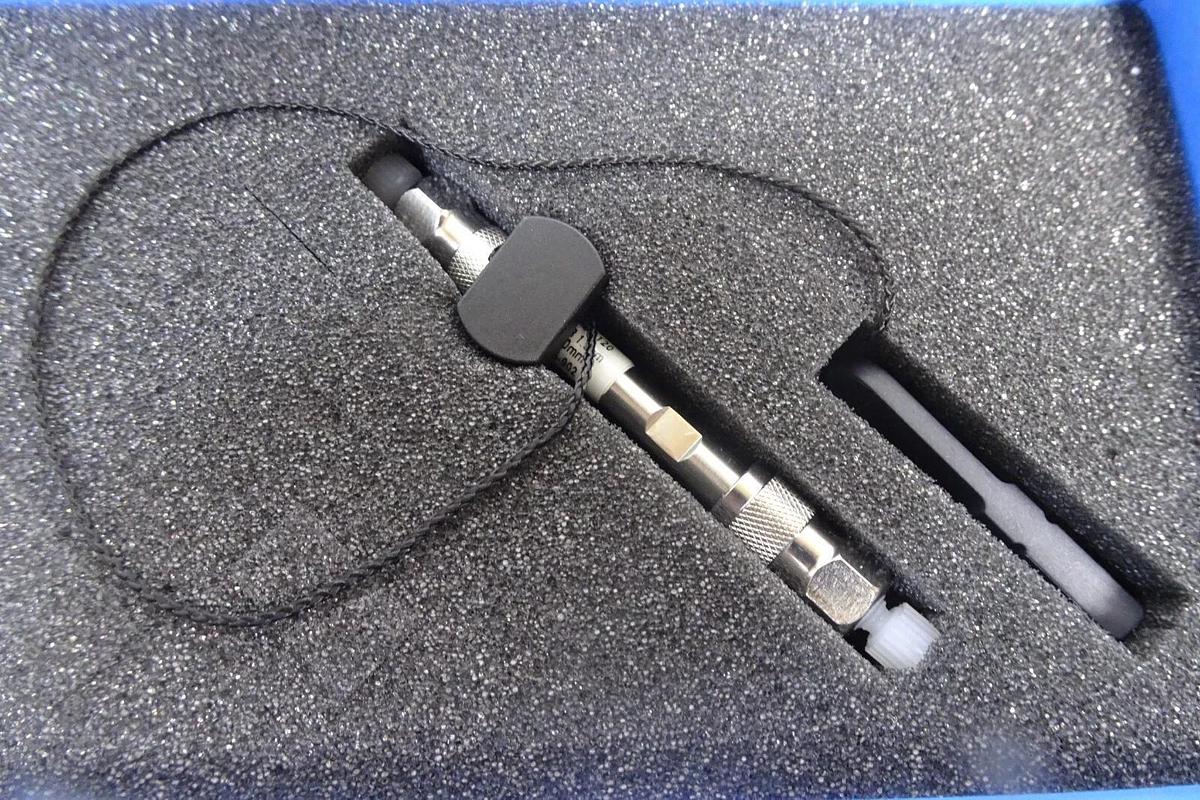 Agilent InfinityLab Poroshell 120 HPLC Column – 699675-902 – 1.9 µm, 2.1 × 50 mm – With Guard Column – New (Open Box)