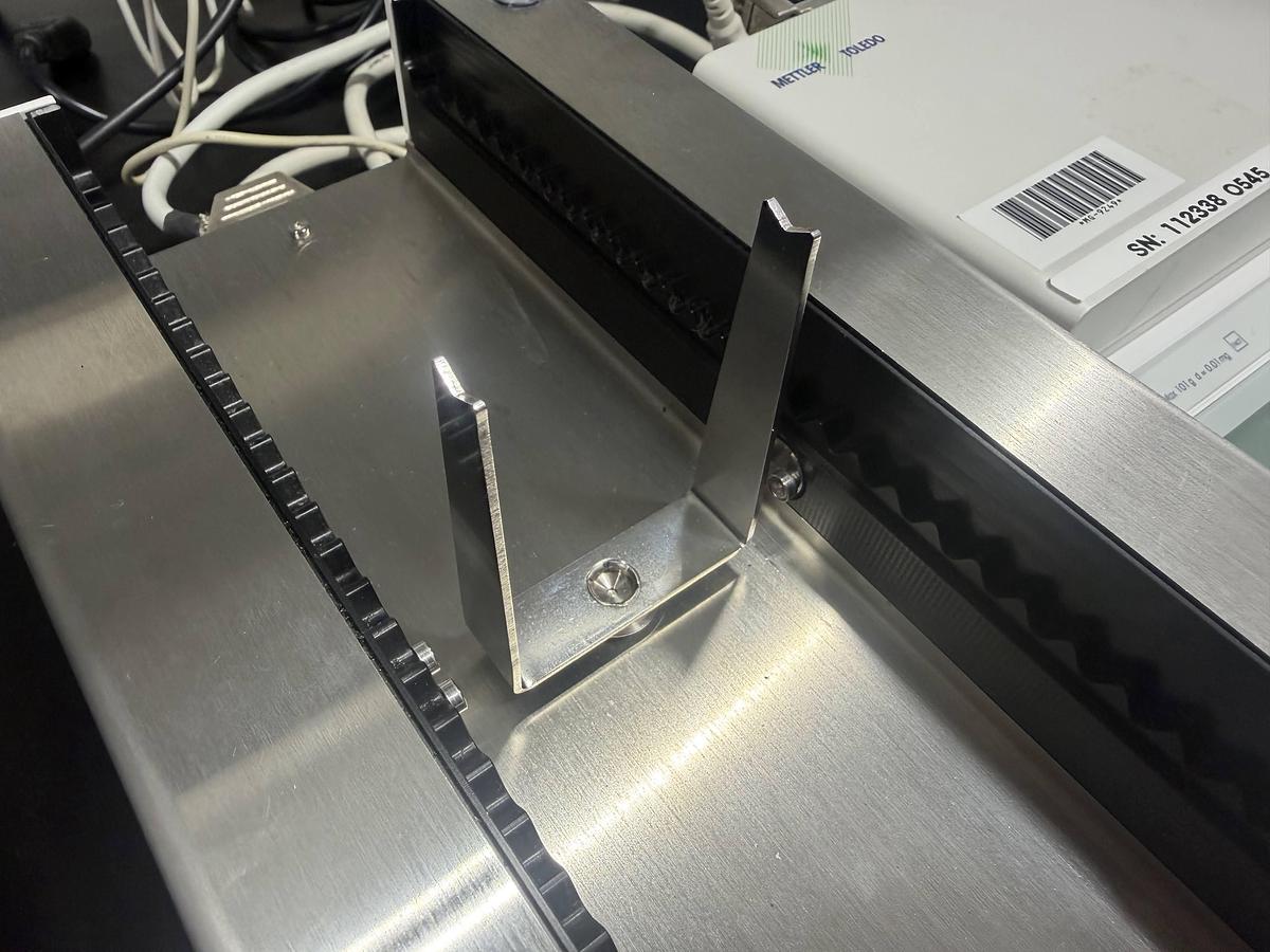 Used Mettler Toledo MCP105 Multi-Channel Pipette Calibration System