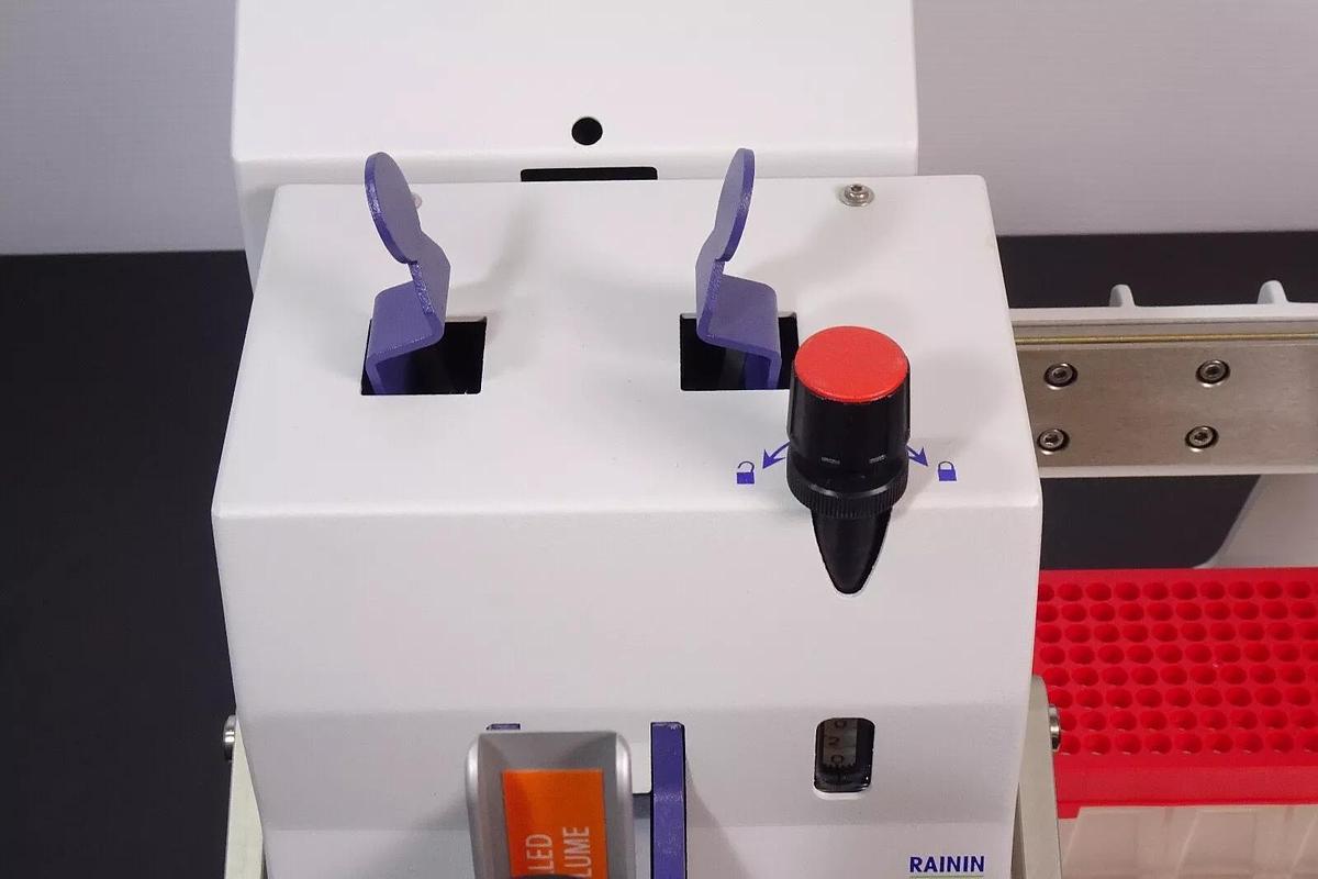 Used Mettler Toledo Rainin Liquidator 96 – Manual 96-Channel Pipetting System – 5–200 µL – Tested – May Need Service