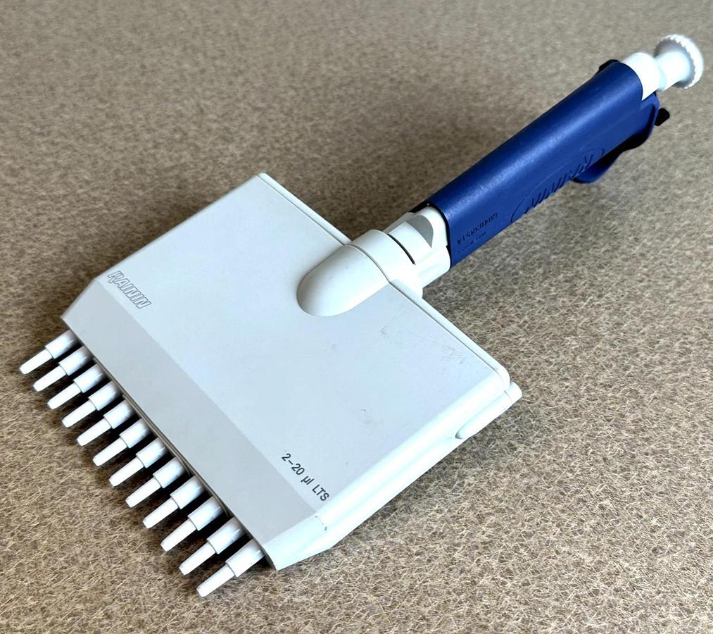Used Rainin Pipet-Lite L20 | 2-20uL | 12-Channel Manual Pipette | LTS Tips | Warranty
