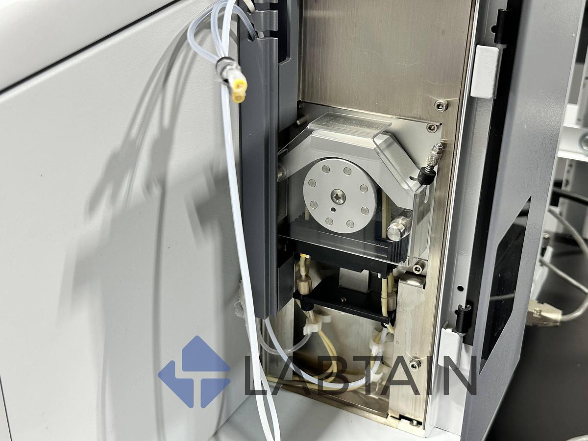 Used Biacore T200 Surface Plasmon Resonance (SPR) System – 28975001 – Mfg. 2011 – S/N 1568660 – Software Not Included