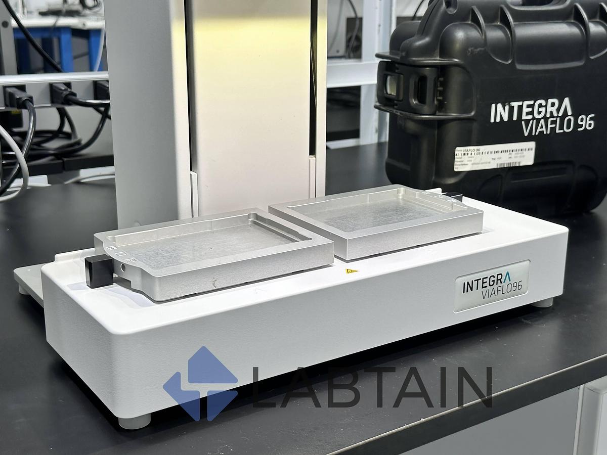 Used Integra VIAFLO 96 Electronic Pipetting System with 12.5 µL Head – 96-Channel – S/N 21092463 / Head S/N 10489 – Excellent Condition