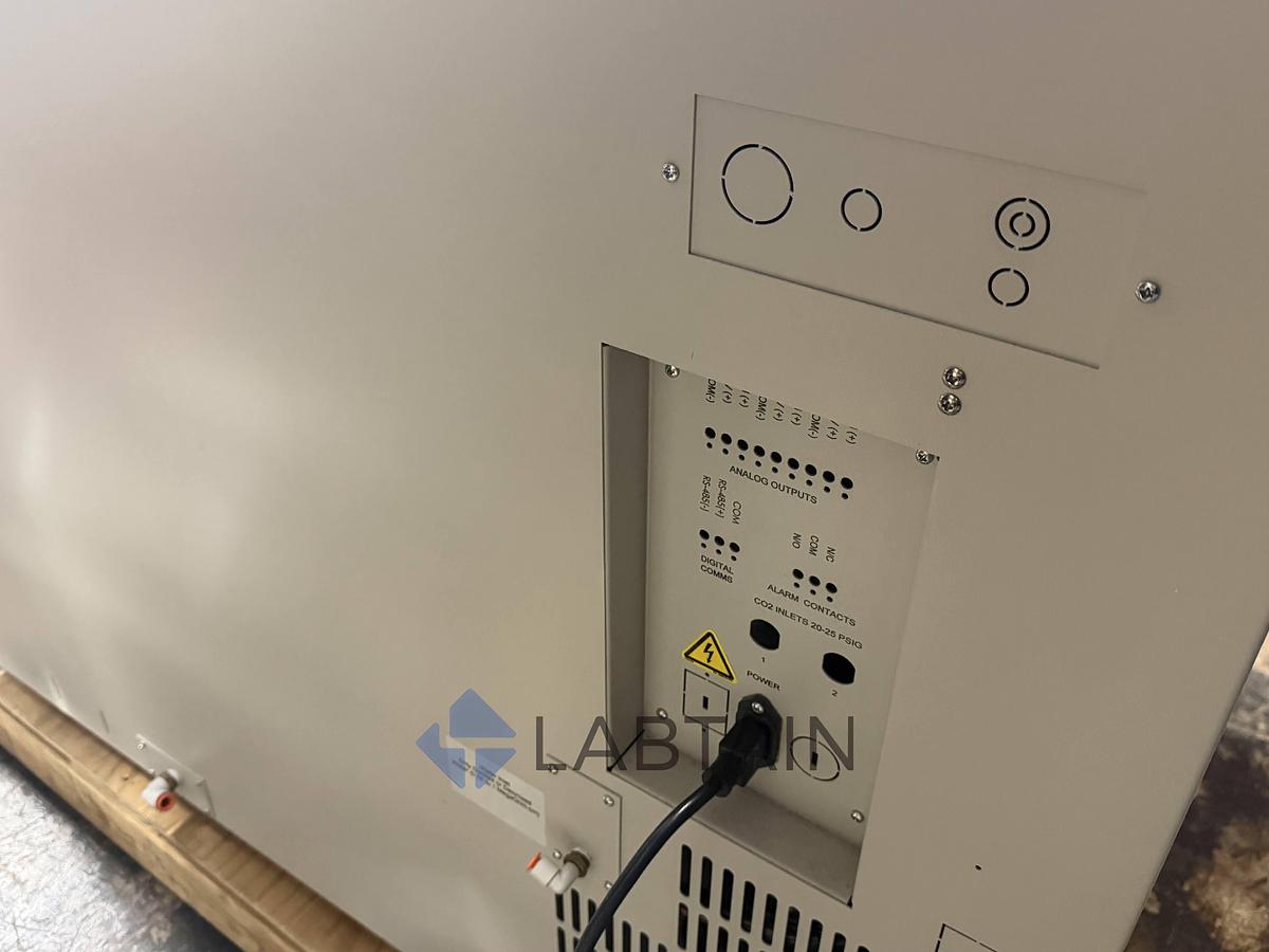 Used Caron 7000-10-1 Environmental Chamber Temp/Humidity/CO2 Used/Inspected