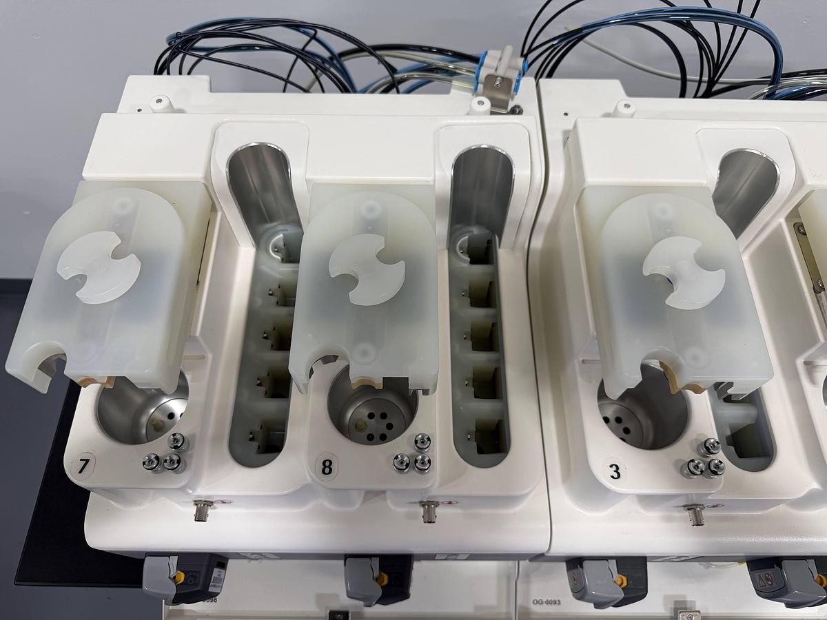 Used Sartorius ambr 250 Modular 8-Way Bioreactor System For Parts/Repair No Software