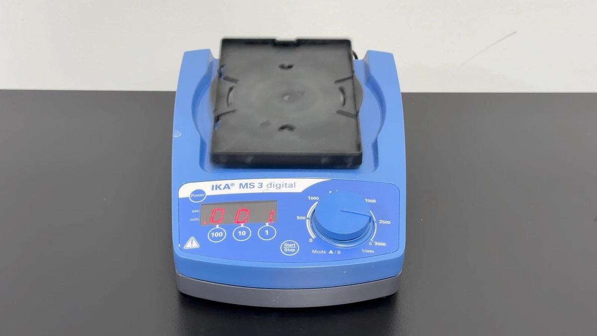 Used IKA MS 3 Digital Shaker – Compact Variable-Speed Orbital Shaker – Excellent Condition