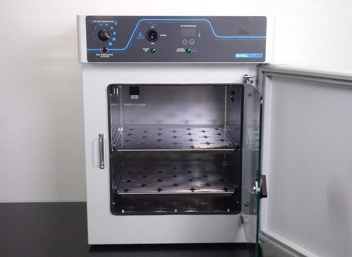 Used Shel Lab SMI2 Laboratory Incubator, 2 Cu Ft, SS Interior, 115V