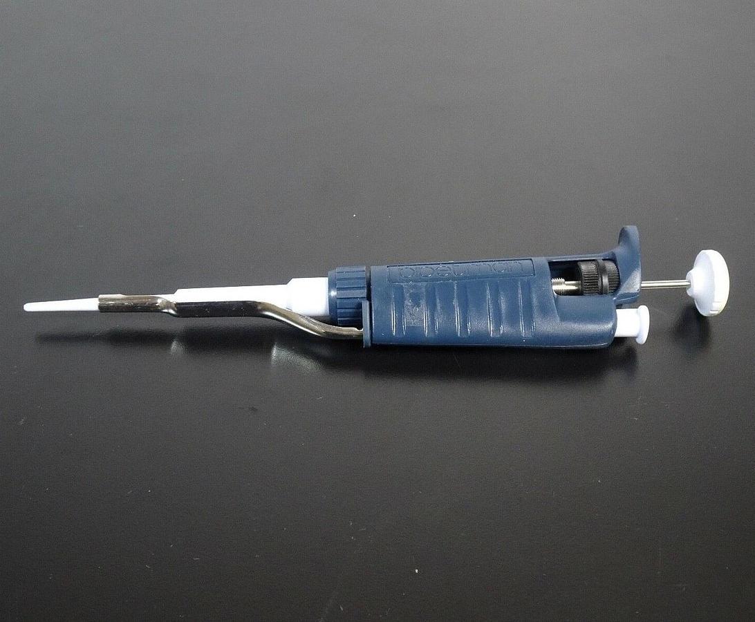 Used Gilson Pipetman Neo Lab Pipette P20 N | 2-20uL Single Channel Manual Pipette