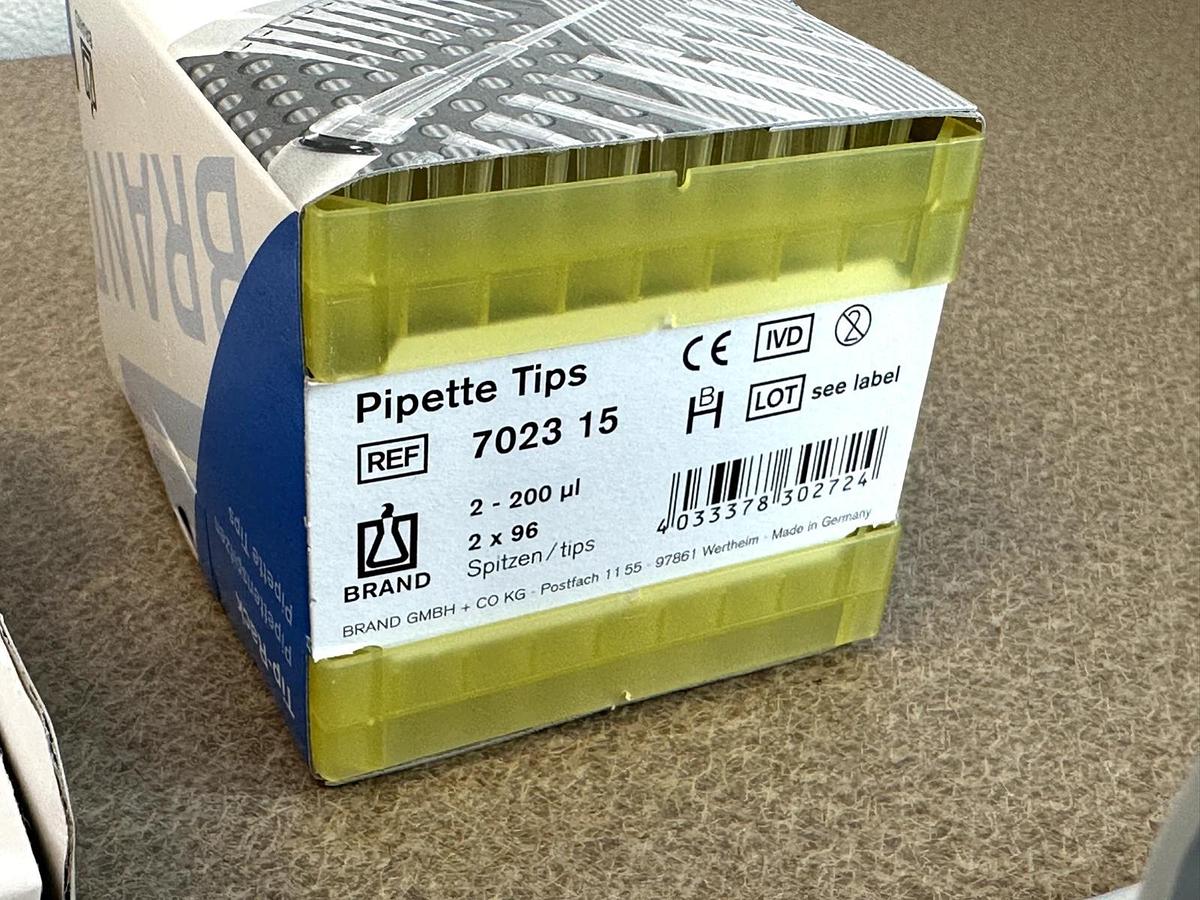 NEW Brandtech Transferpette 8-Channel Pipette/ Pipettor | 2.5-25uL