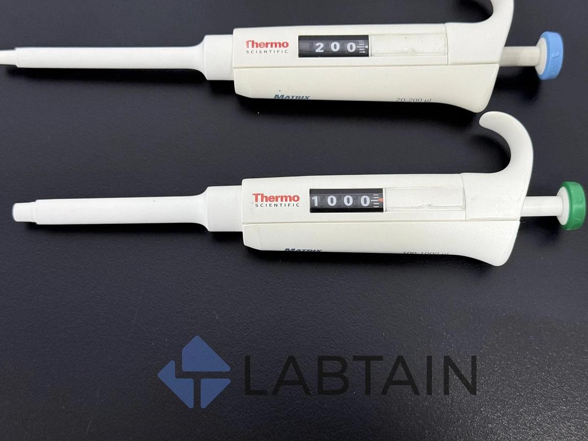 Used Lot of 4 Thermo Scientific Matrix / Rainin Manual Pipettes - Adjustable Volume