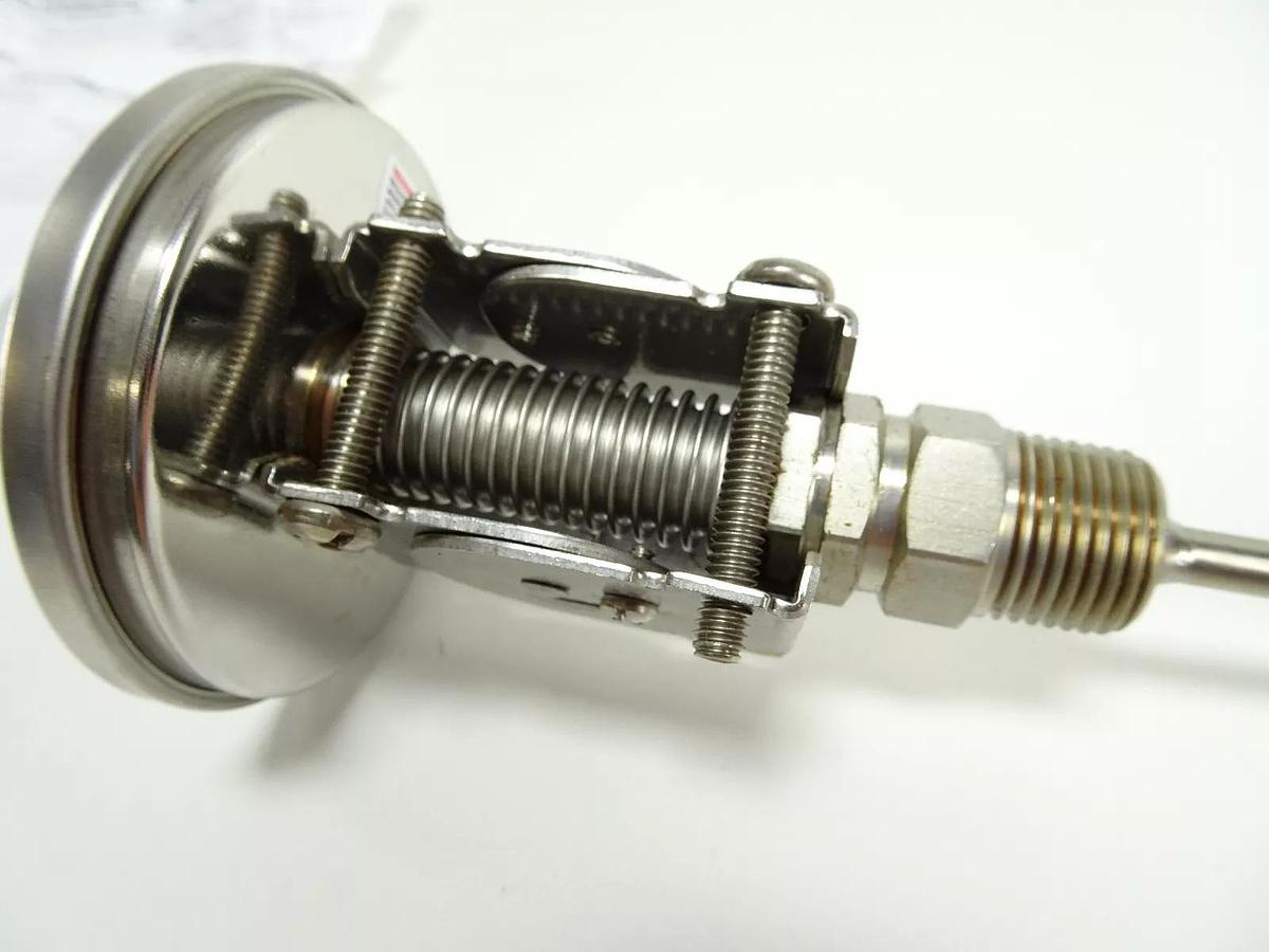 ASHCROFT Bimetal Thermometer with Everyangle Connector 30EI60E090XC4SG