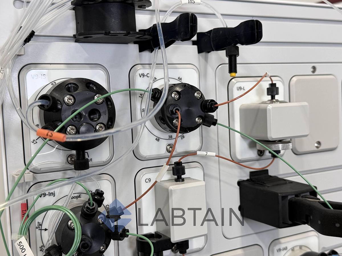 Used GE ÄKTA Pure Chromatography System with F9-C Fraction Collector & S9 Sample Pump