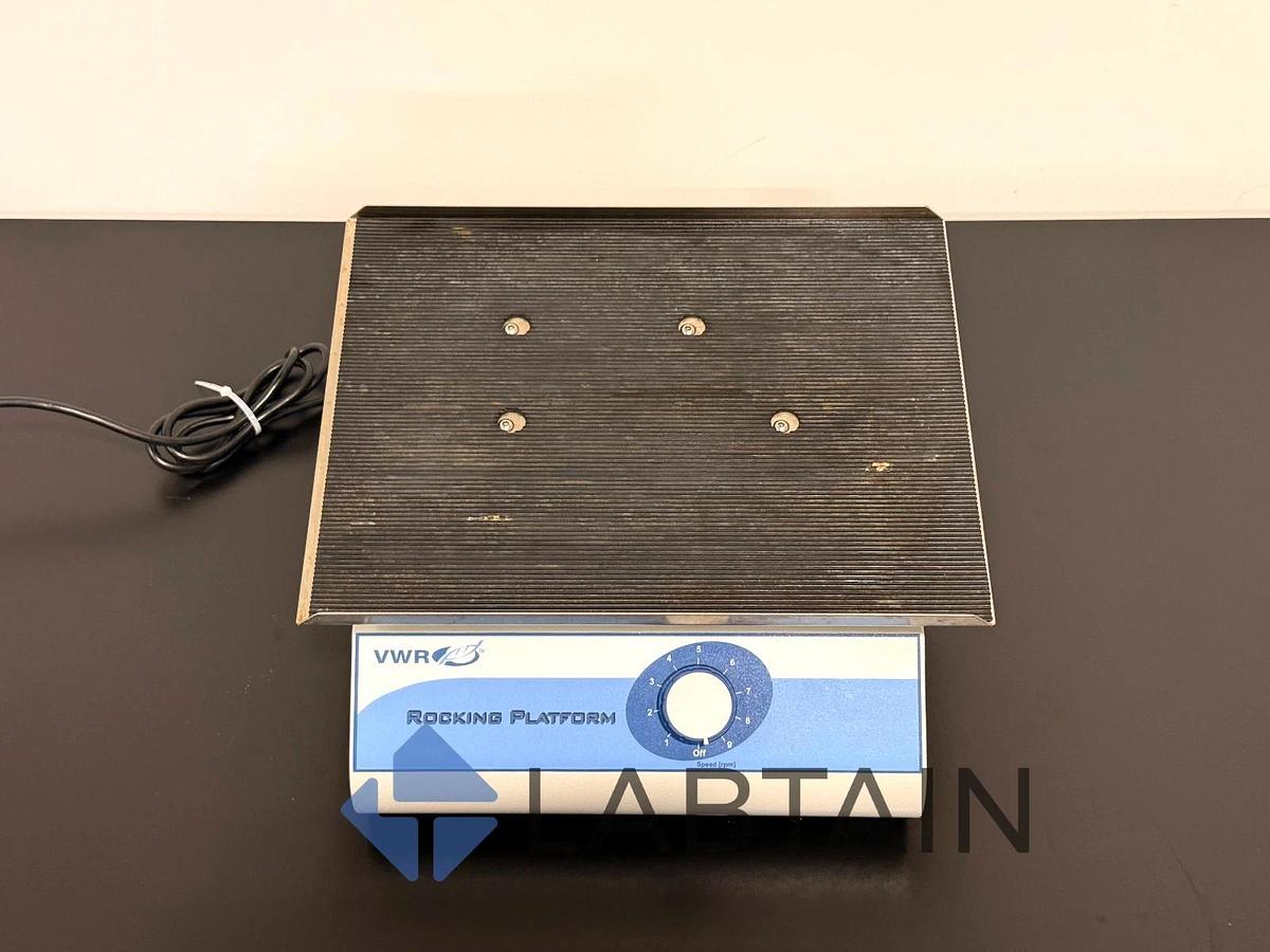 Used VWR 100 Rocking Platform Shaker – Model 09M0310I – Reliable Lab Rocker – Excellent Condition