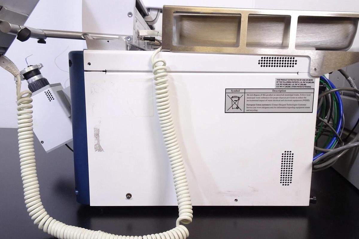 Used AB Sciex / Eksigent ekspert MicroLC 200 – w/ PAL Autosampler – S/N 13-01-19-222