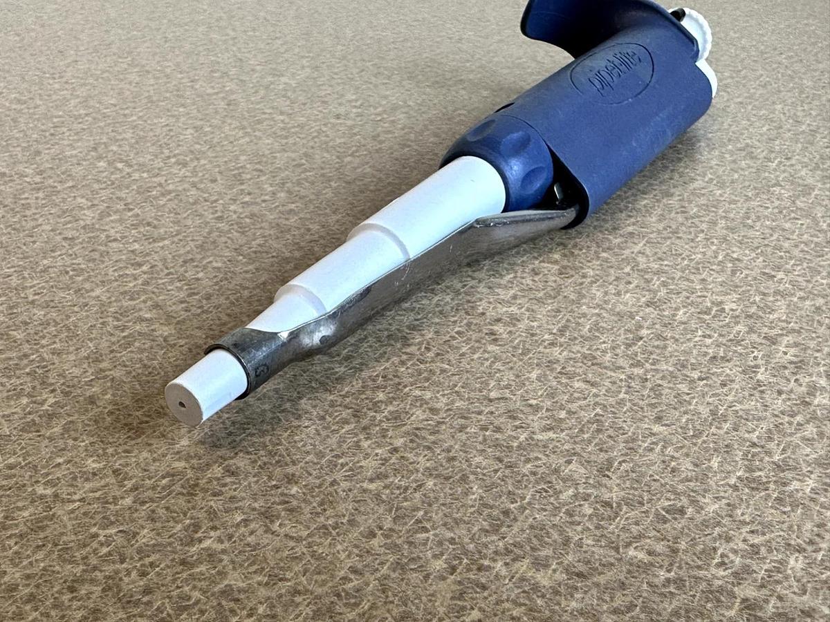 Used Rainin Pipet-Lite LTS L-1000 | 100-1000uL Single Channel Pipette w/Warranty