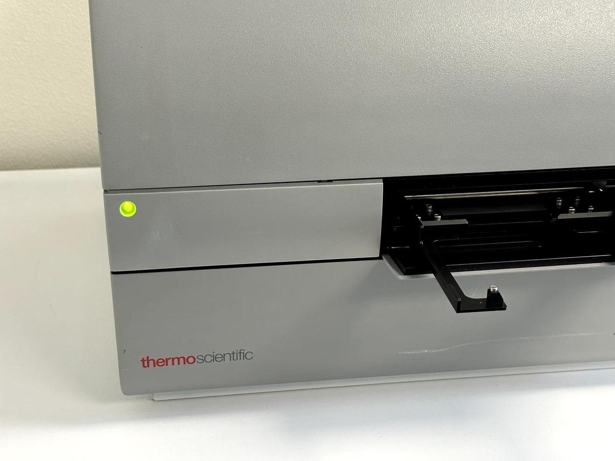 Used Thermo Scientific Luminoskan Microplate Luminometer 392 | Mfg: 2018