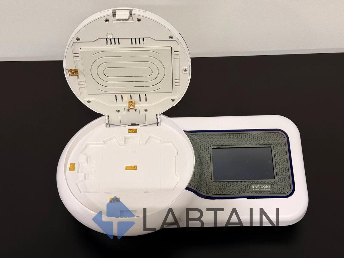 Used Thermo Scientific / Invitrogen™ iBlot™ 2 Gel Transfer Device