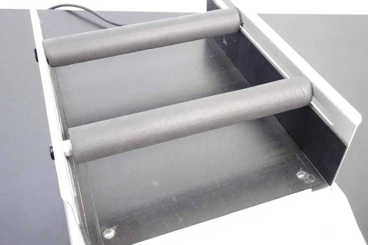 Used VWR Mini Shaker – 15 mm Orbit Shaker – Model 97109 – 230V/120V – 2-Bar 8.6″ Platform – Pristine Condition