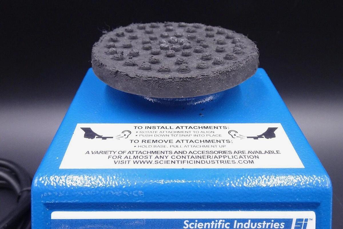 Used Scientific Industries Vortex-Genie 2 SI-0236 Vortex Mixer / Lab Shaker – Excellent Condition