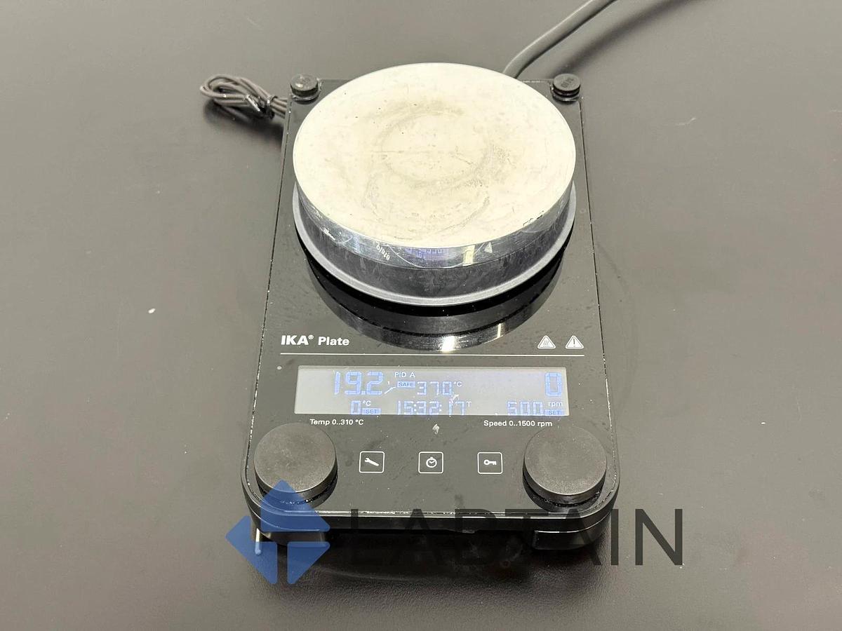 Used IKA PLATE S001 Digital Heating Magnetic Stirrer