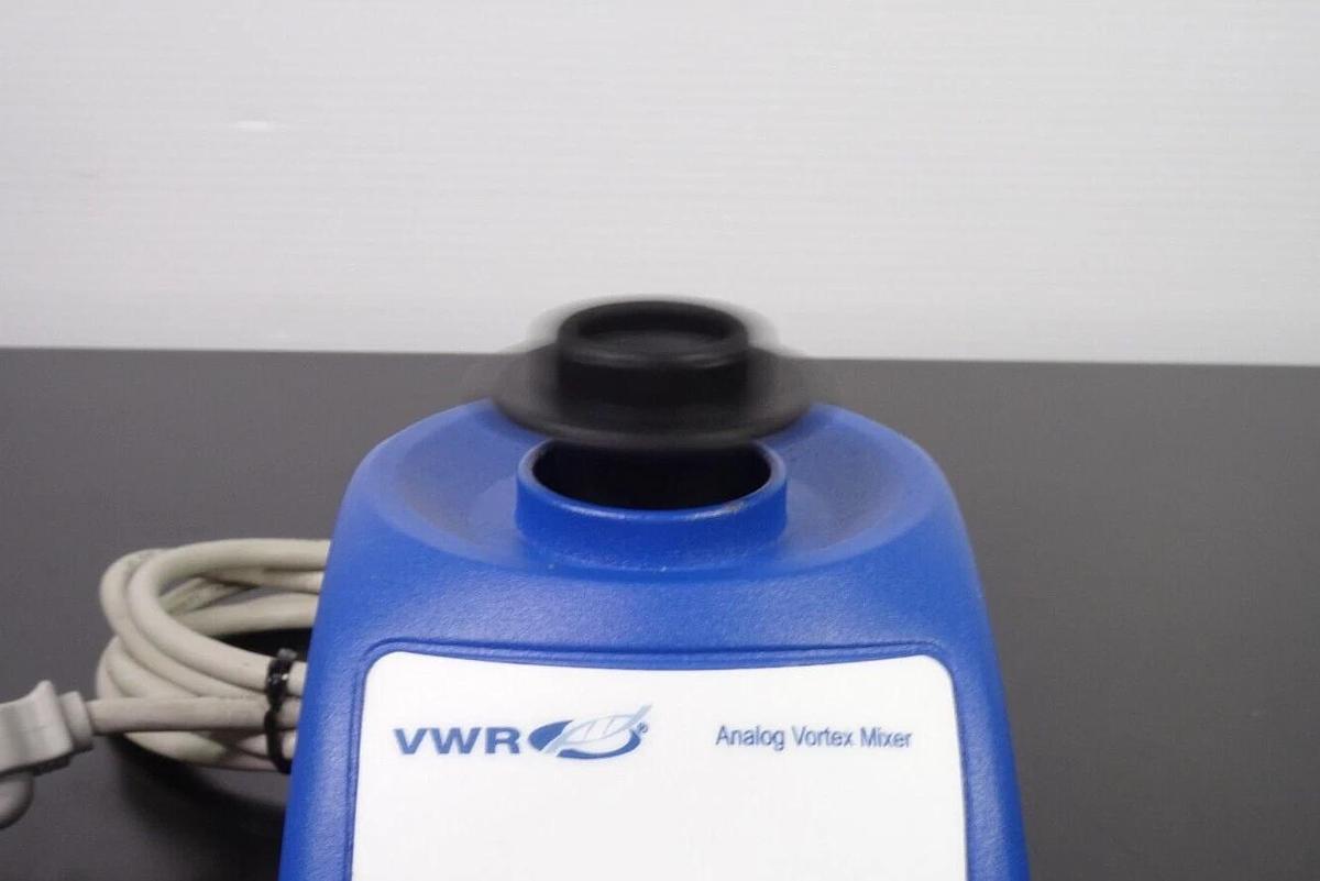 Used VWR 10153-838 Analog Vortex Mixer