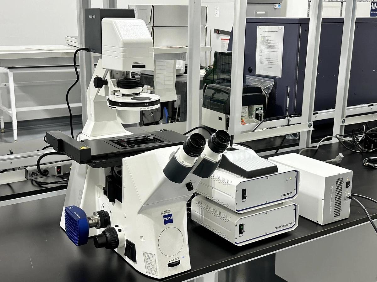Used Zeiss Observer. Z1 Fluorescence Inverted Microscope, Axioscan SMC 2009, Joystick