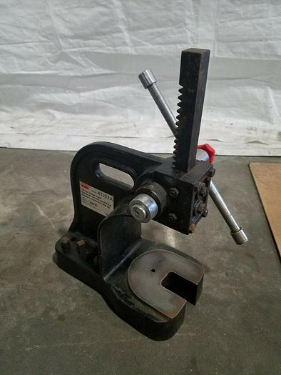 Used Dayton No. 0 1/2 Ton Arbor Press Model 4TJ92A