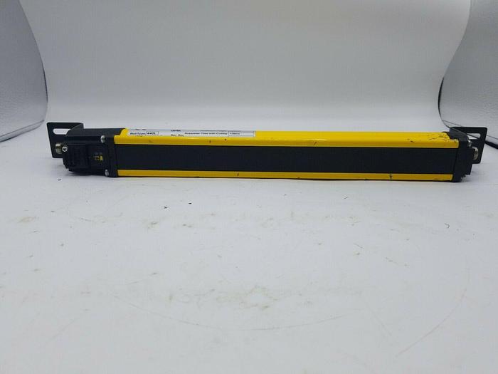 Used Allen Bradley Guardshield G4K0320YD