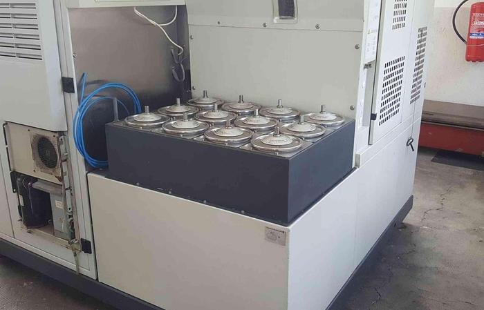 Usato 1999 CHARMILLES ROBOFIL 330F