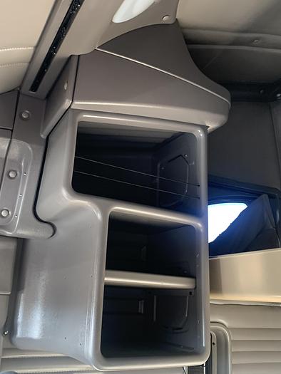 Used 2013 Kenworth T700