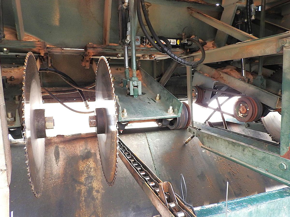 Used Drop Saw Trimmer