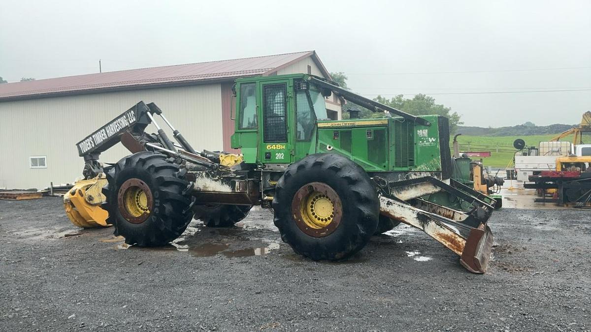 Used 2014 John Deere 648H Grapple Skidder