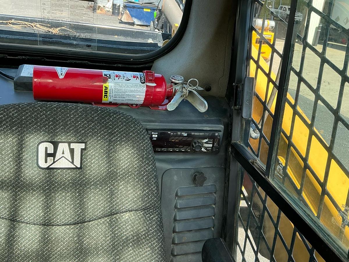 Used 2019 Cat 289D Compact Track Loader
