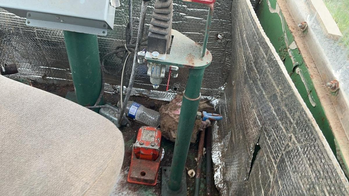 Used Frontline Sawyers Cab