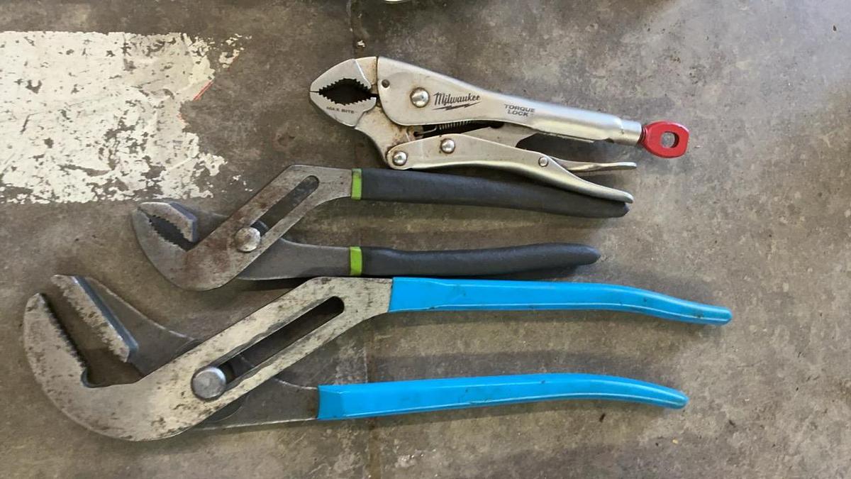 Used Napa Jumpstarter, Grinder, and Misc. Tools