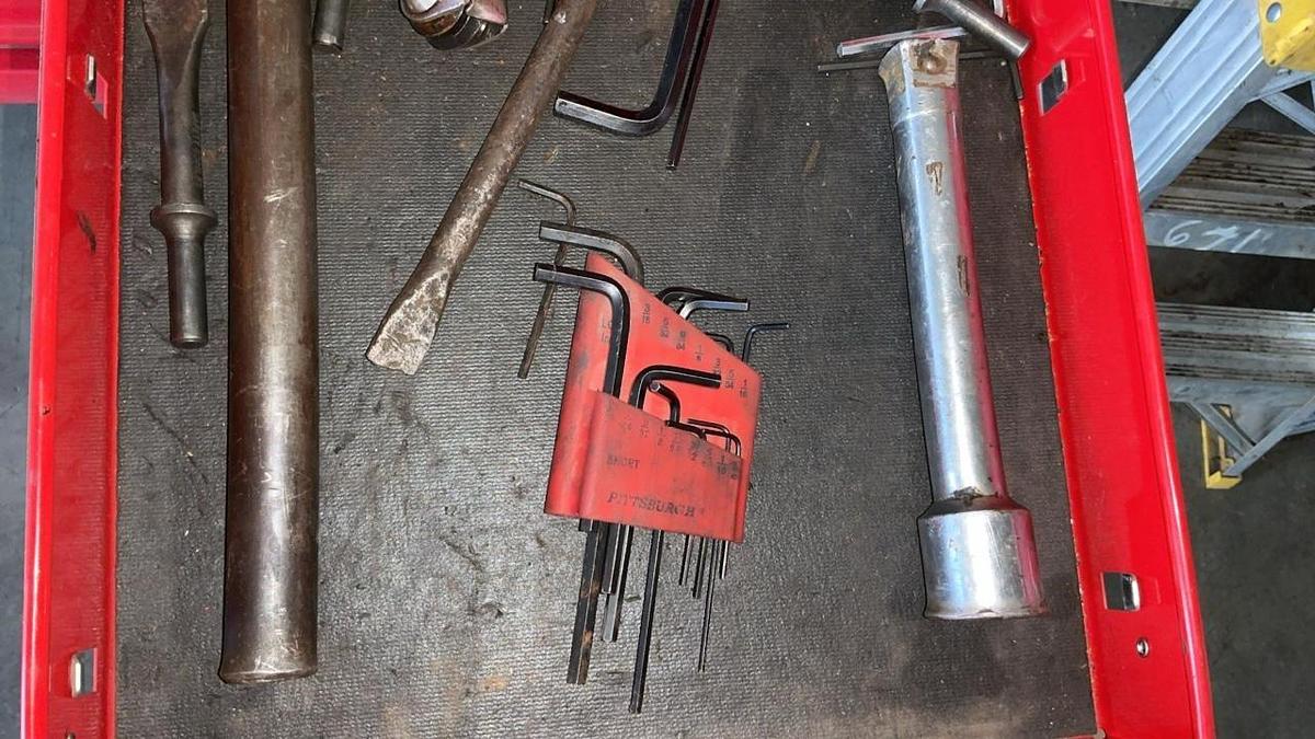 Used US General Tool Chest with Tools