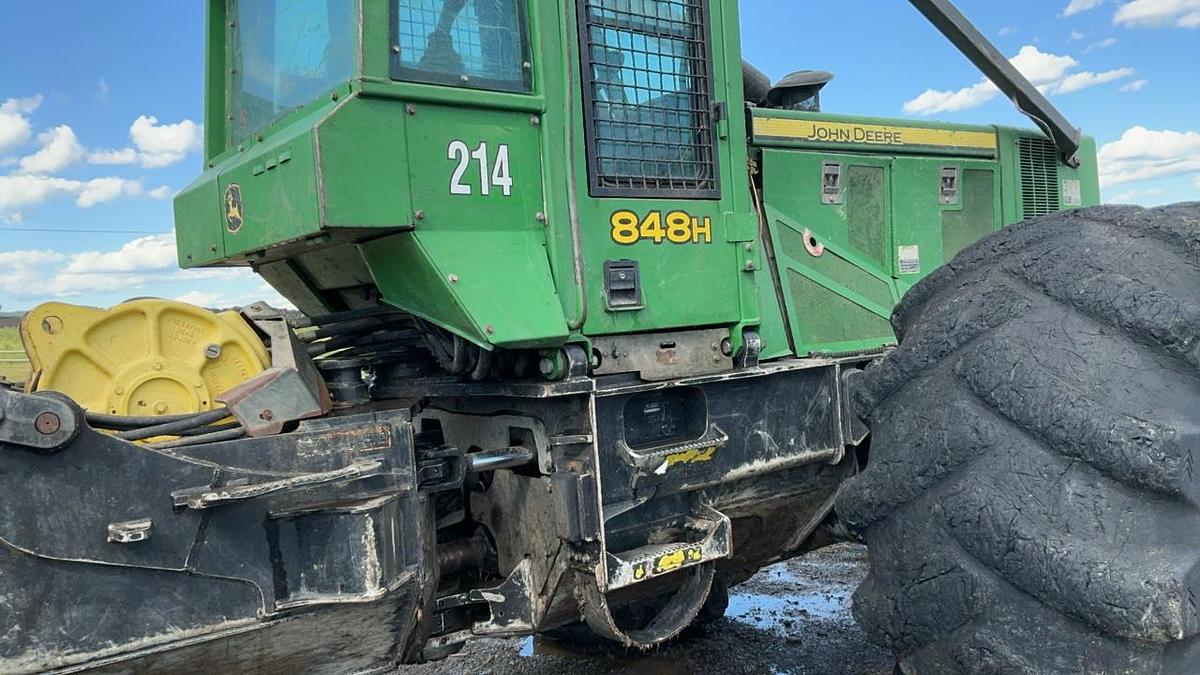 Used 2012 John Deere 848H Grapple Skidder