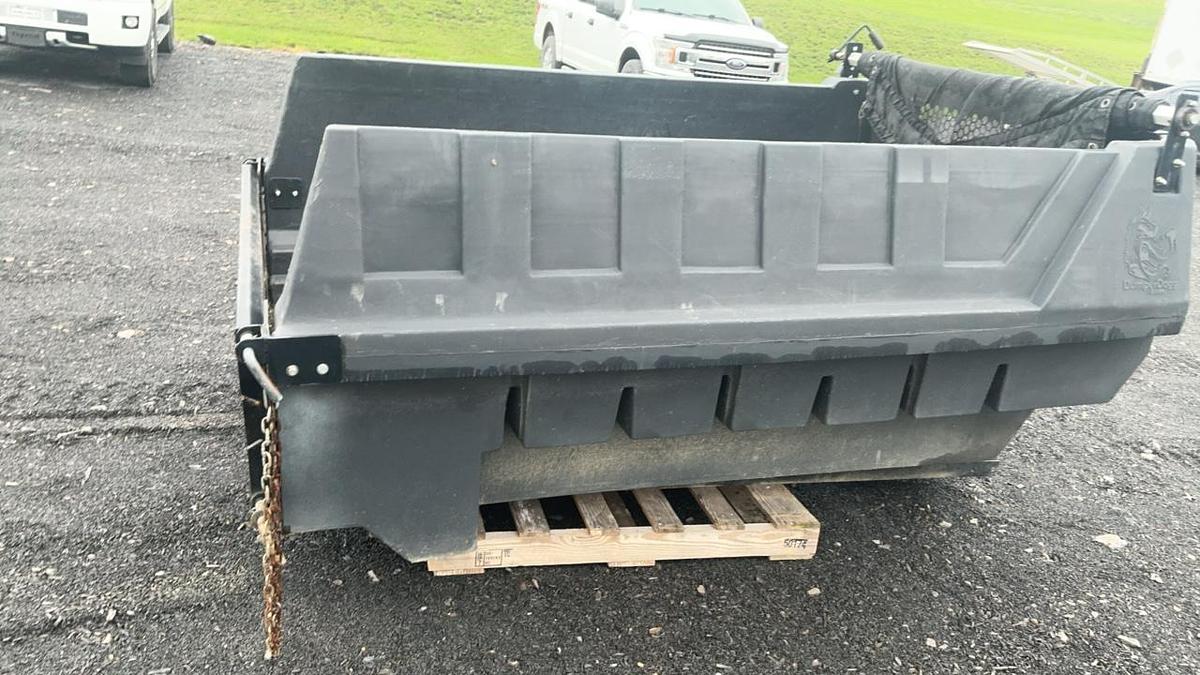 Used Dumper Dogg 5532000 Pickup Bed Insert