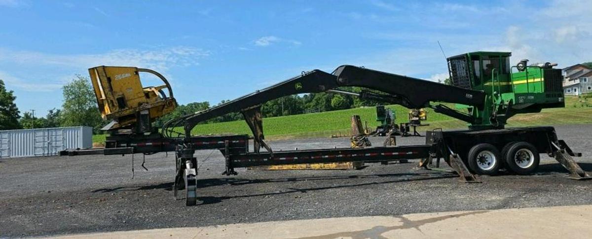 Used 2014 John Deere 437 Knuckleboom Loader