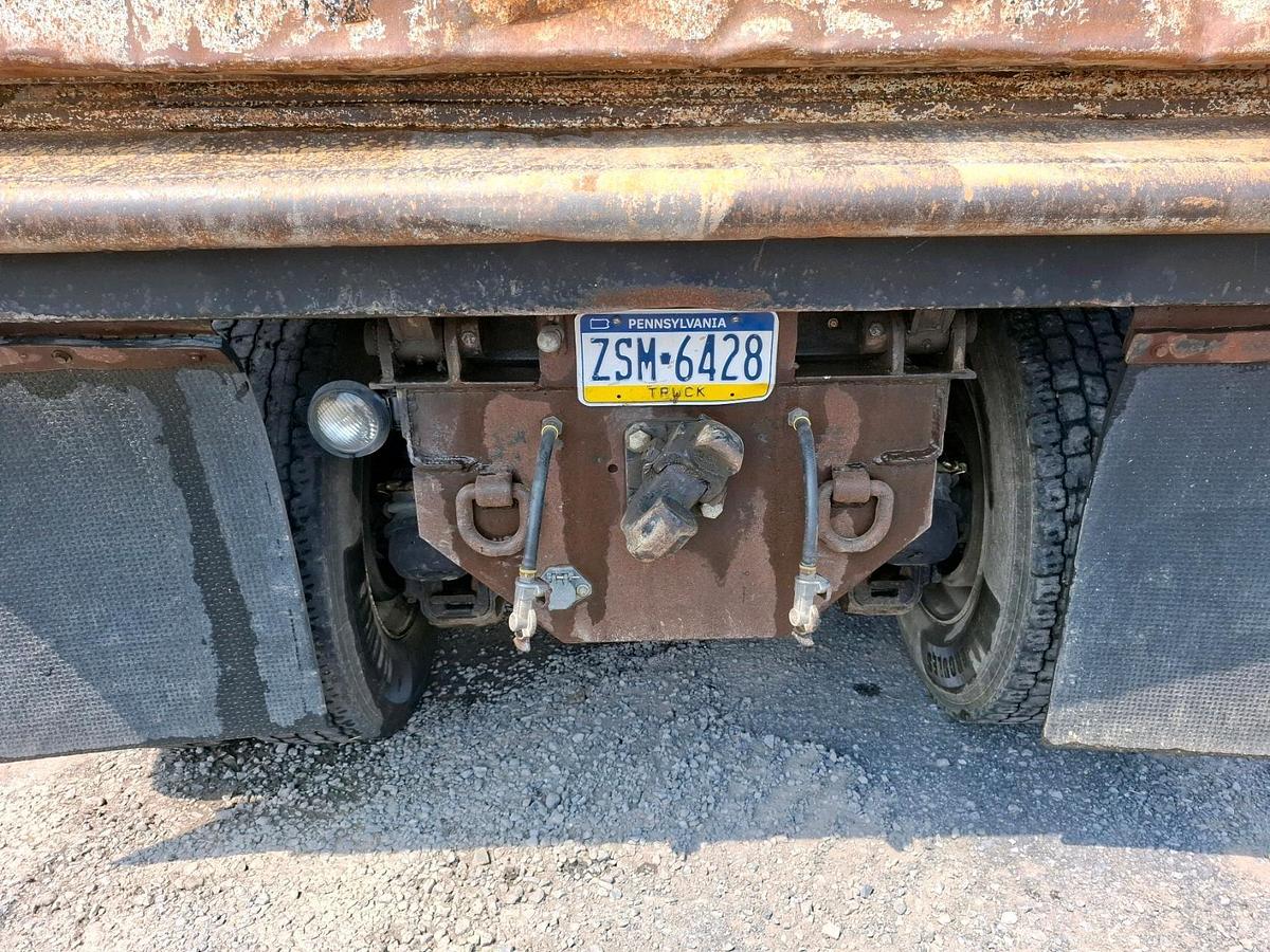 Used 2009 Mack CH613 Dump Truck