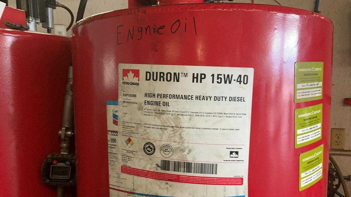 Used Turner Tanks Oil Holding Tank w/ Pump