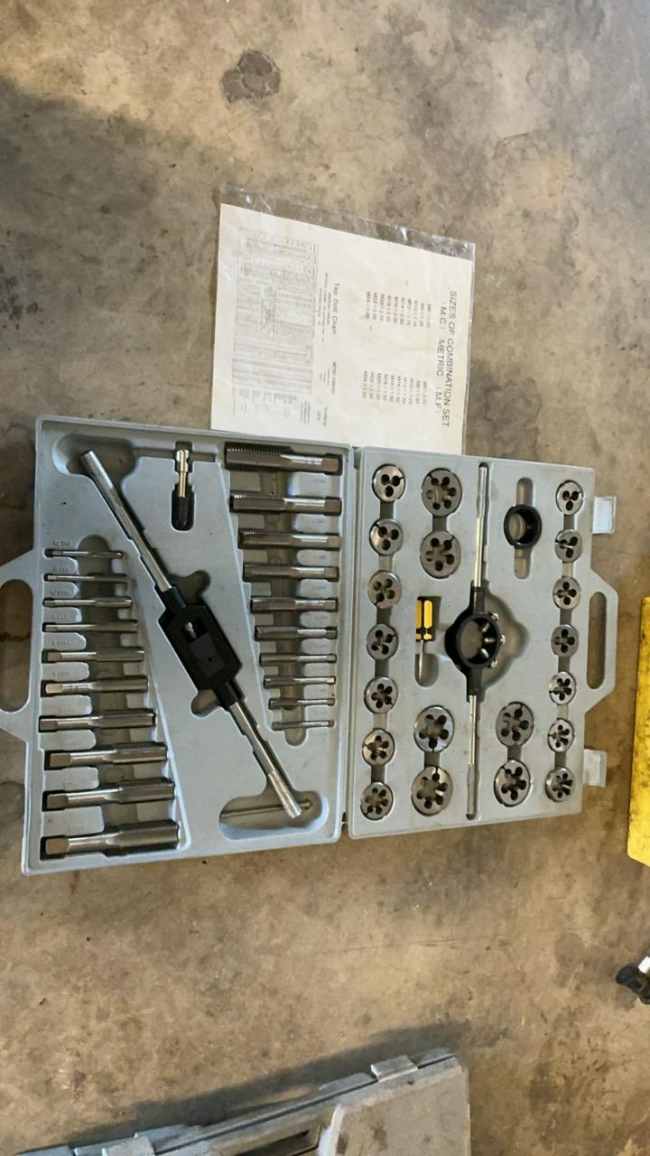 Used Tap & Die Set
