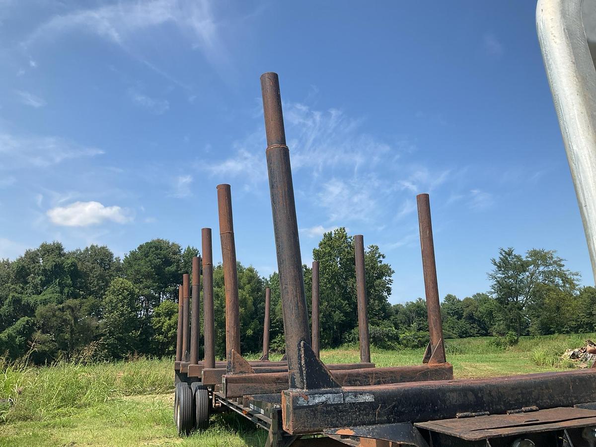 Used 1994 Savannah Log Trailer