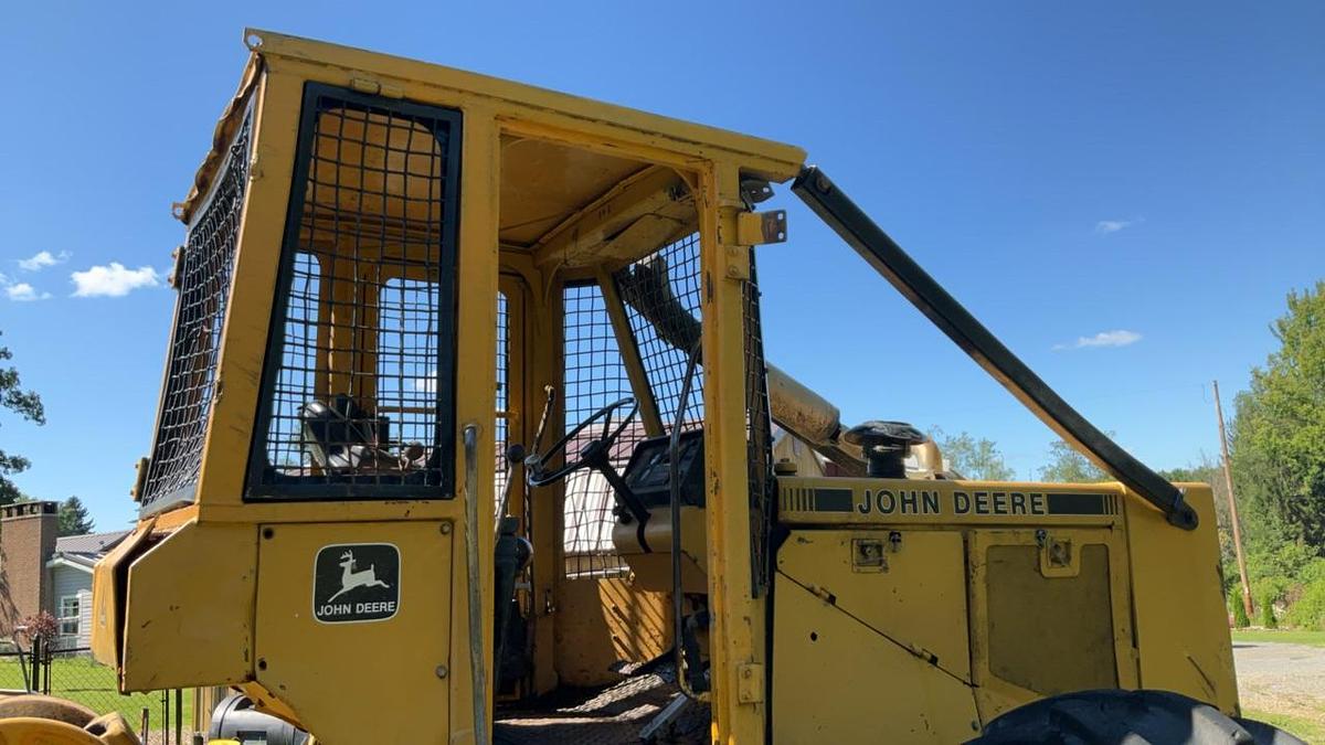 Used 1994 John Deere 540E Cable Skidder