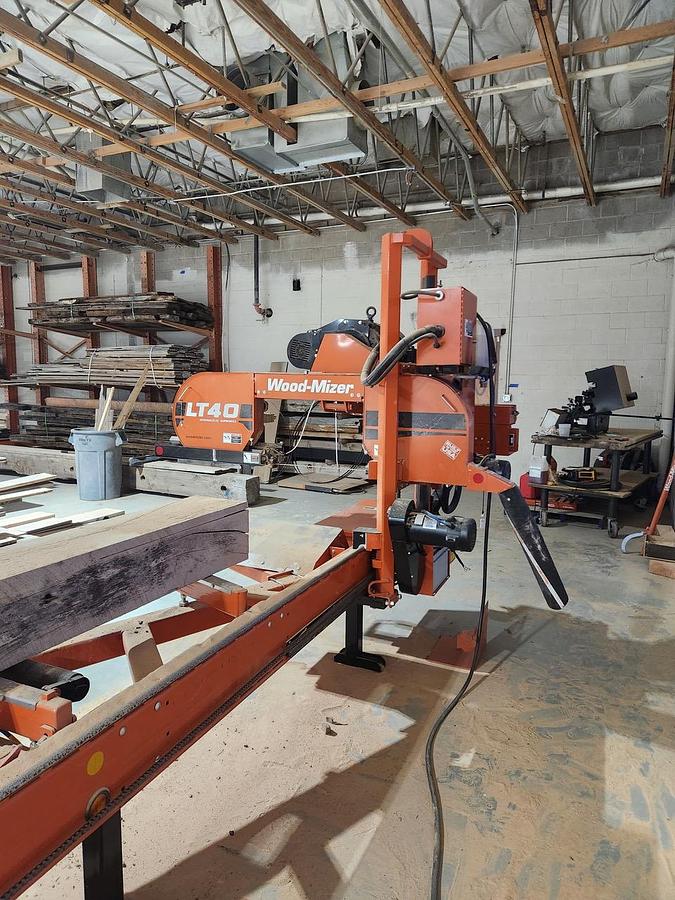 Used LT40 SUPER HYDRAULIC Wood- Mizer Bandmill