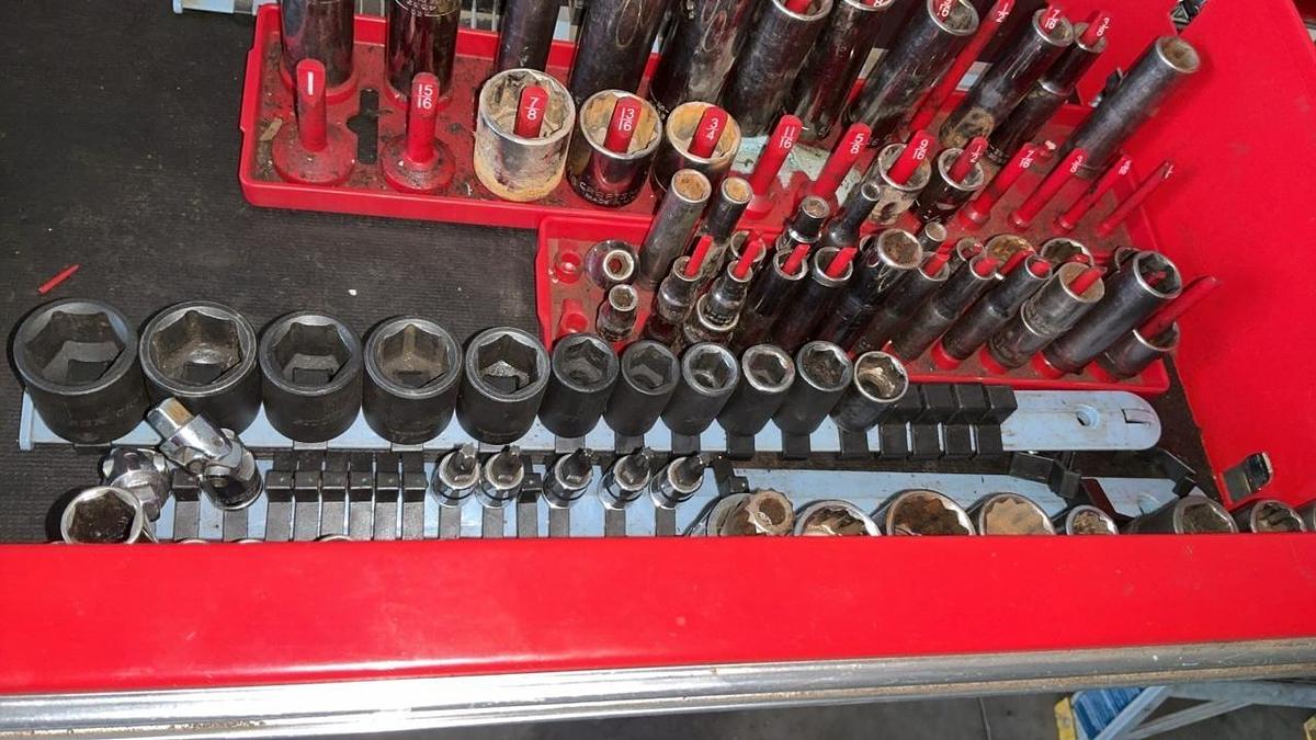 Used US General Tool Chest with Tools