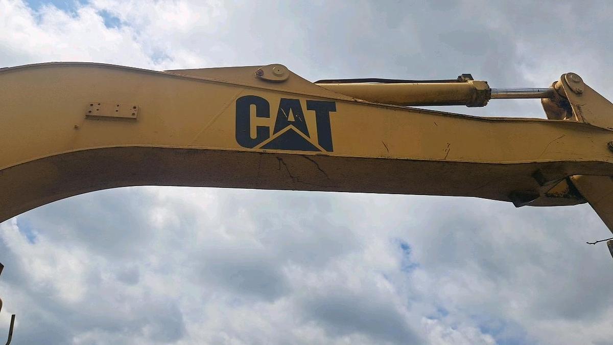 Used 1989 Caterpillar 211 Excavator